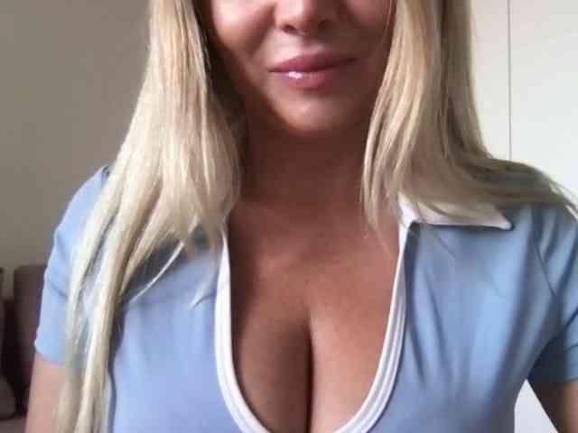 chloebelle webcam