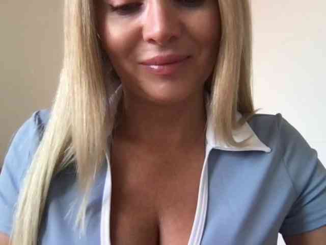 chloebelle webcam