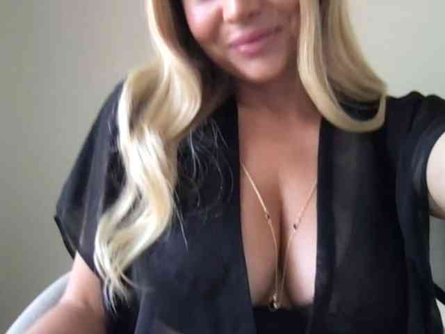 chloebelle webcam