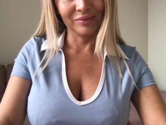 chloebelle webcam