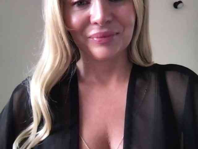 chloebelle webcam
