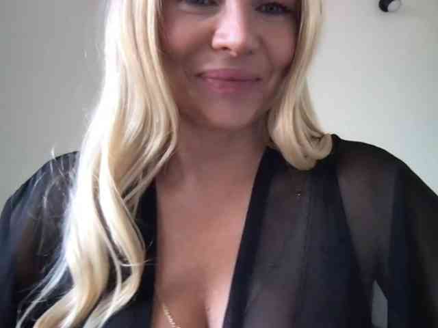 chloebelle webcam