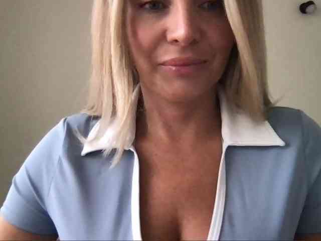 chloebelle webcam
