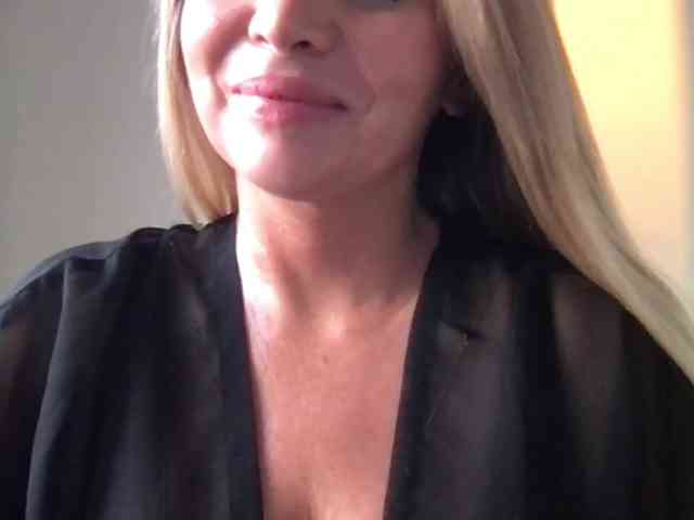 chloebelle webcam