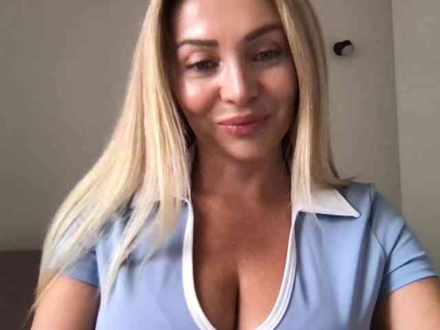 chloebelle webcam