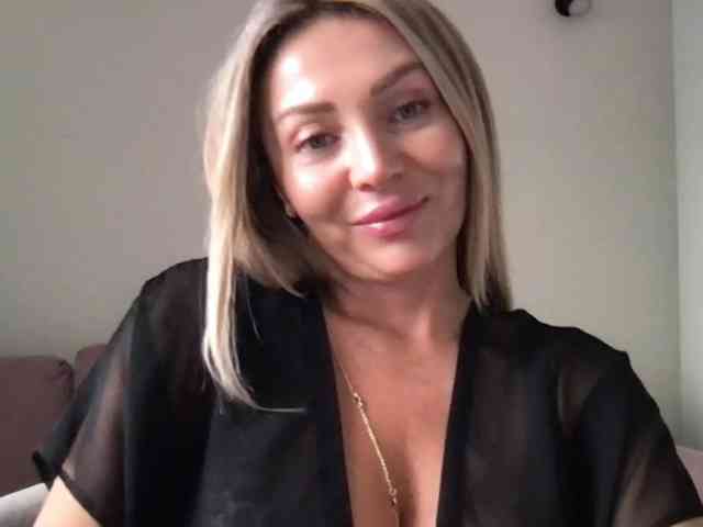 chloebelle webcam