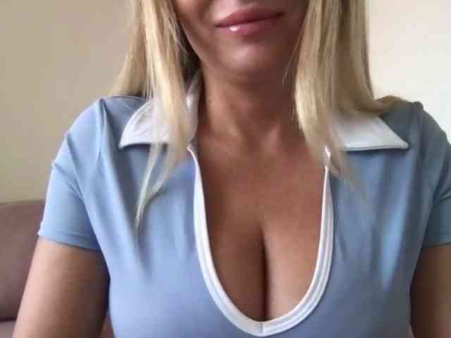 chloebelle webcam