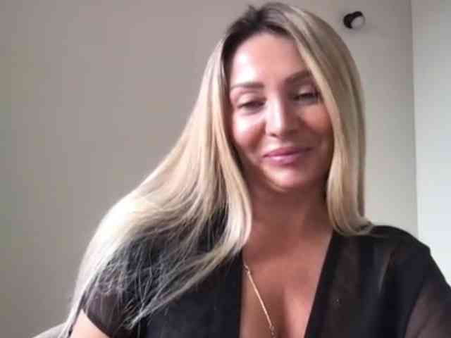 chloebelle webcam