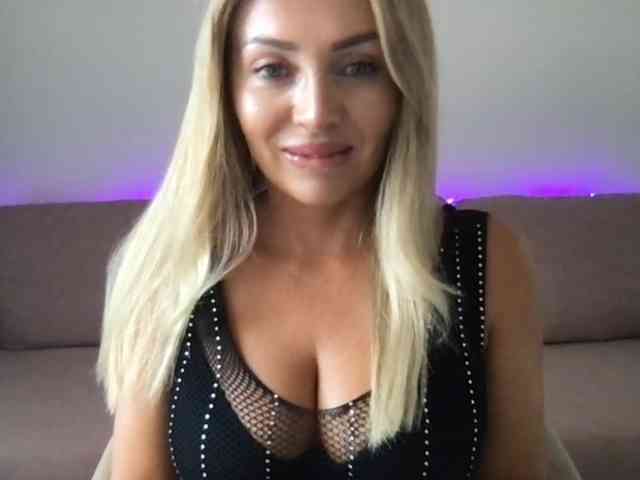 chloebelle