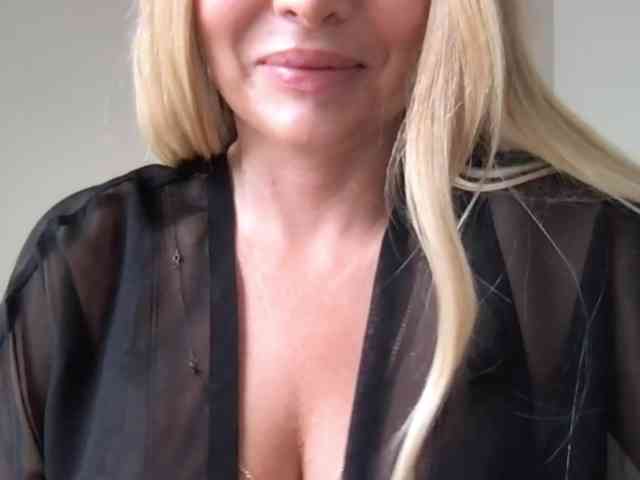 chloebelle webcam