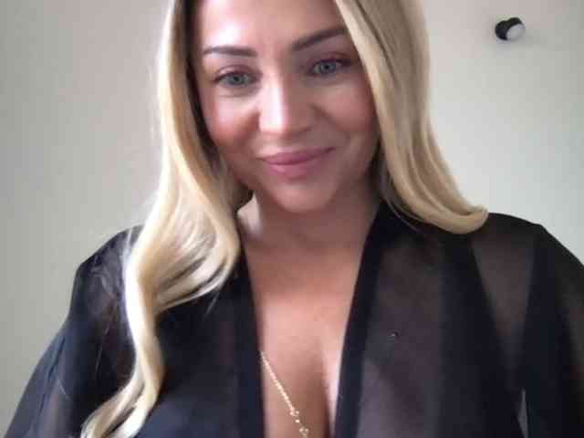 chloebelle webcam