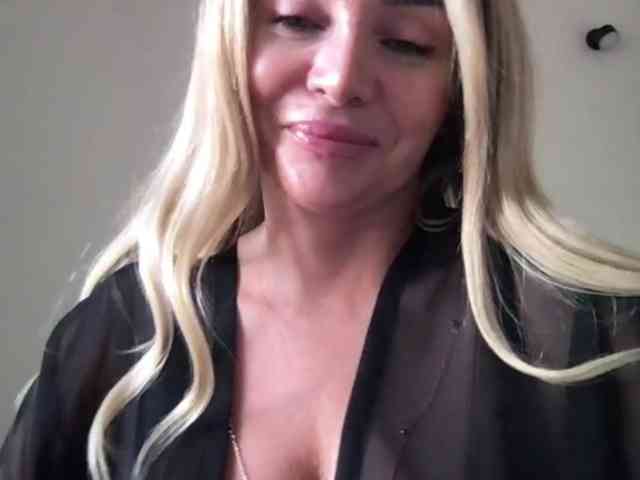 chloebelle webcam