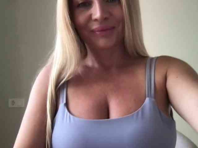 chloebelle