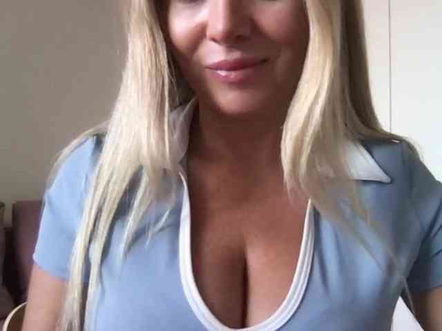 chloebelle webcam