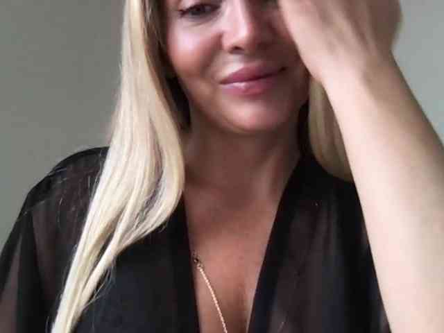chloebelle webcam