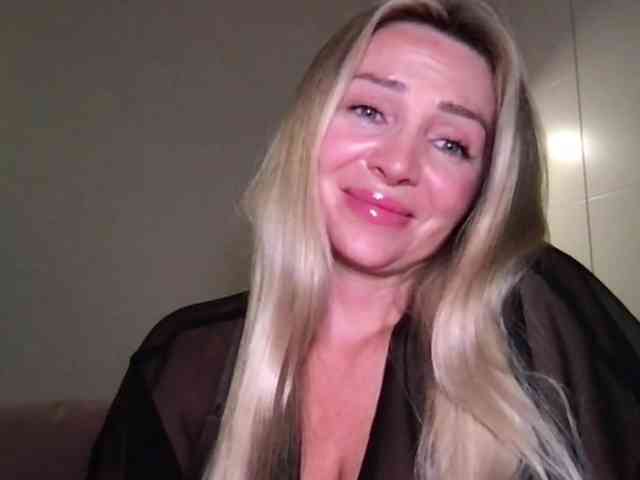 chloebelle webcam