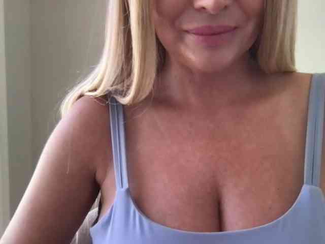 chloebelle