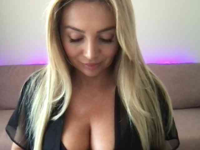 chloebelle