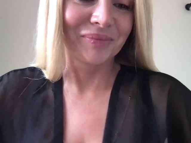chloebelle webcam