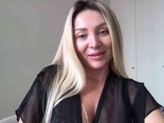 chloebelle webcam
