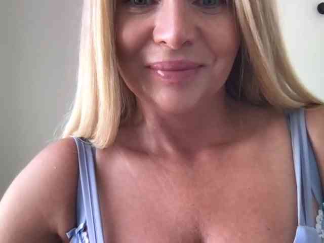 chloebelle