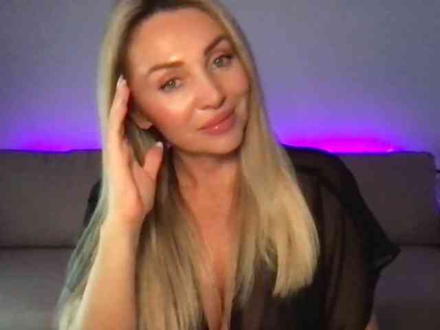 chloebelle