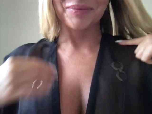 chloebelle webcam