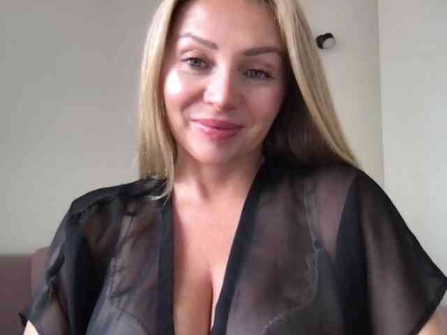 chloebelle webcam