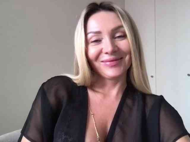 chloebelle webcam