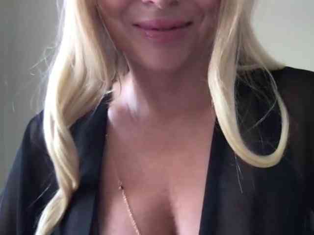 chloebelle webcam