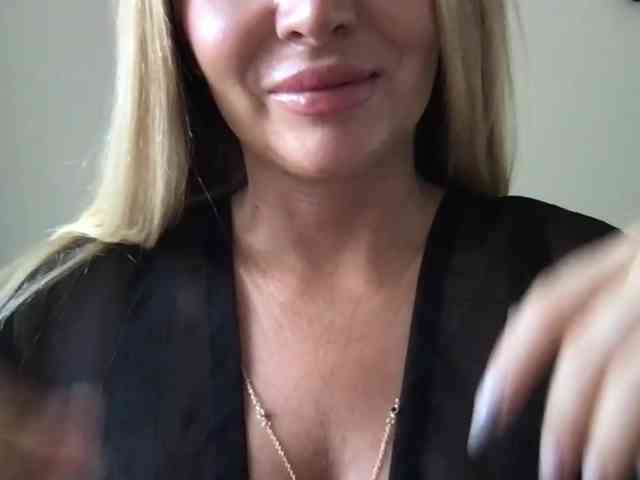 chloebelle webcam