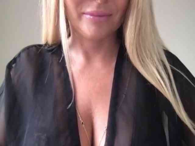 chloebelle webcam