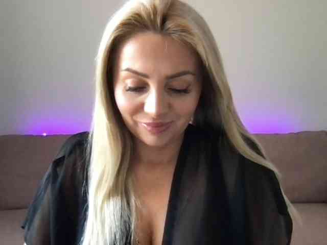 chloebelle