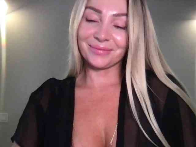 chloebelle webcam
