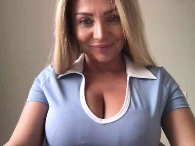 chloebelle webcam