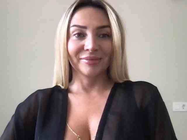 chloebelle webcam