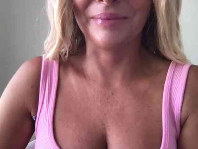 chloebelle