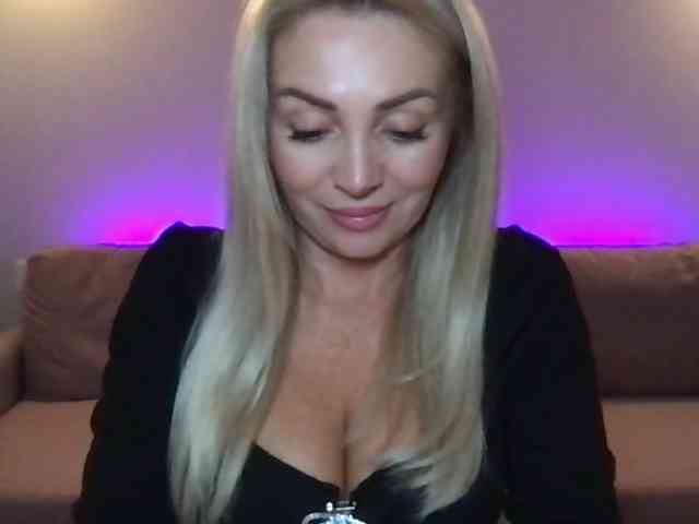 chloebelle