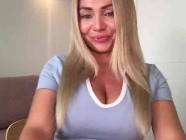 chloebelle webcam
