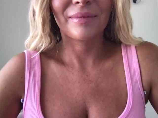 chloebelle
