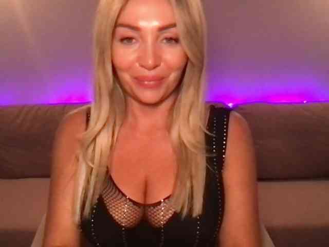 chloebelle