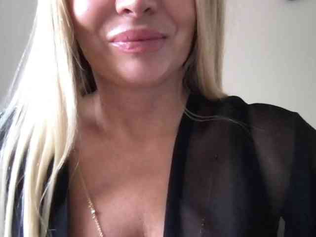 chloebelle webcam
