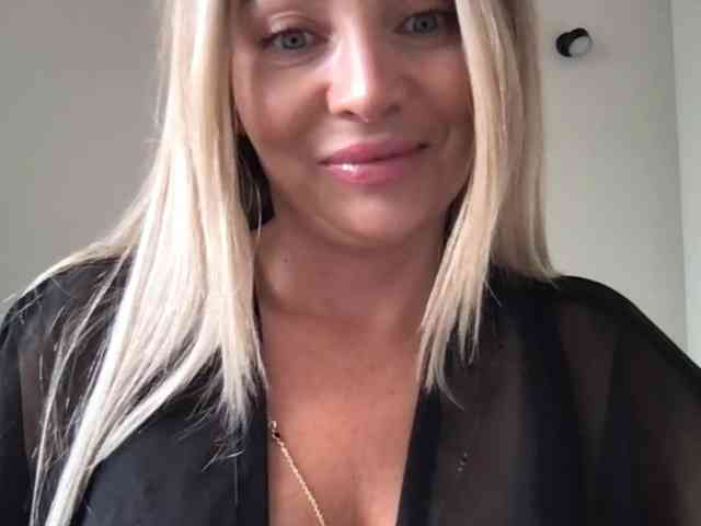 chloebelle webcam