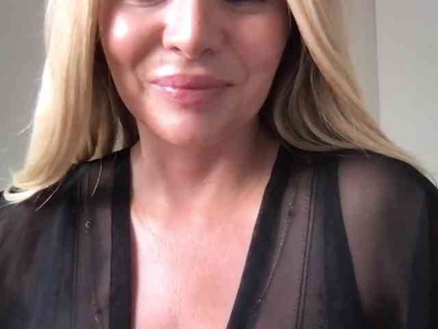 chloebelle webcam