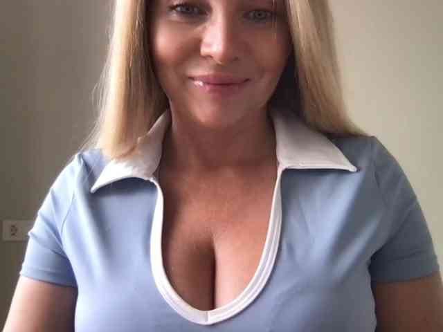 chloebelle webcam