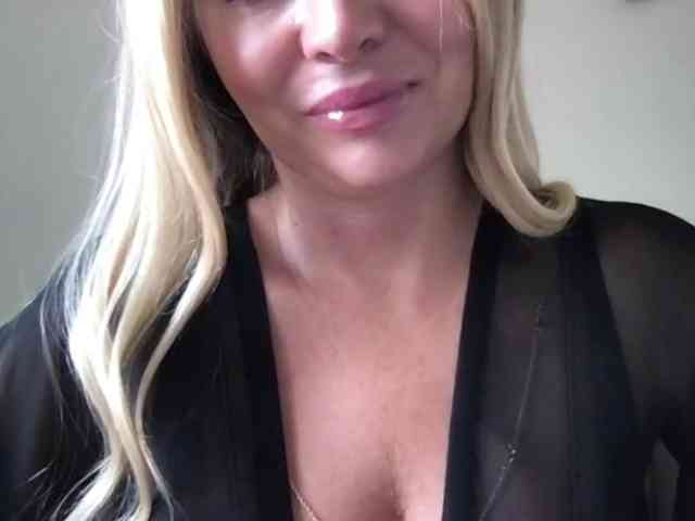 chloebelle webcam