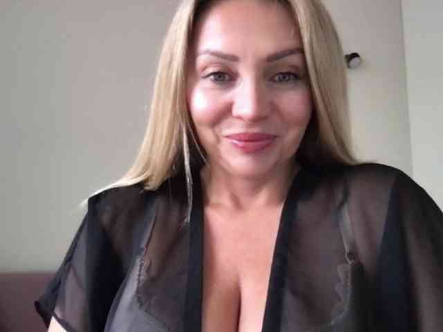 chloebelle webcam