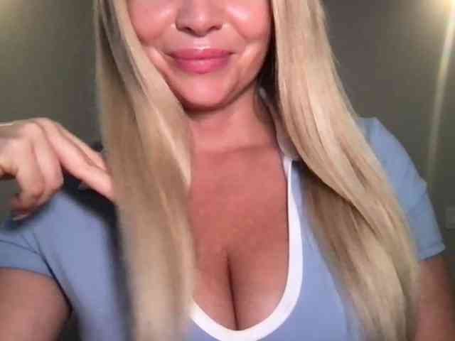 chloebelle webcam
