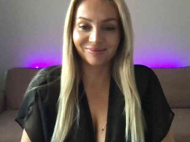 chloebelle webcam