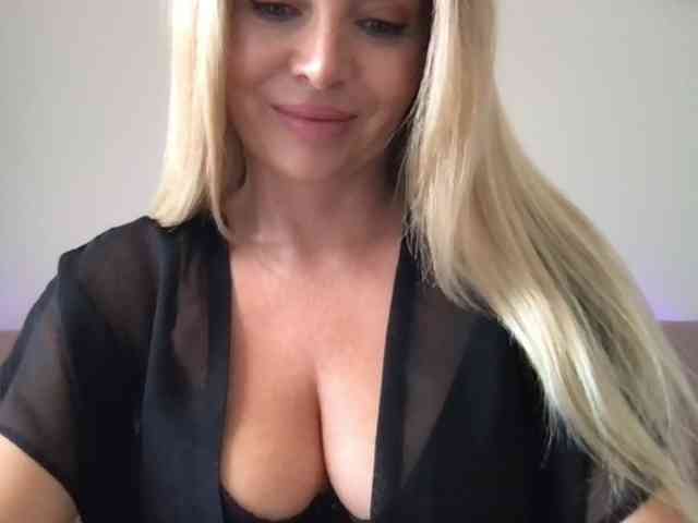 chloebelle webcam